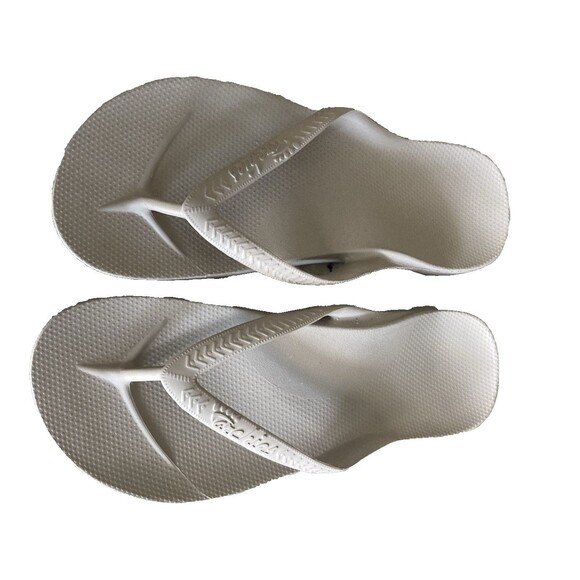 Archies Classic Beige Tan Flip Flops Womens 8/Mens 7 Arch Support Thong Style - Picture 1 of 7